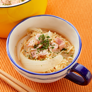 玉ねぎたっぷりオニオンスープ麺
