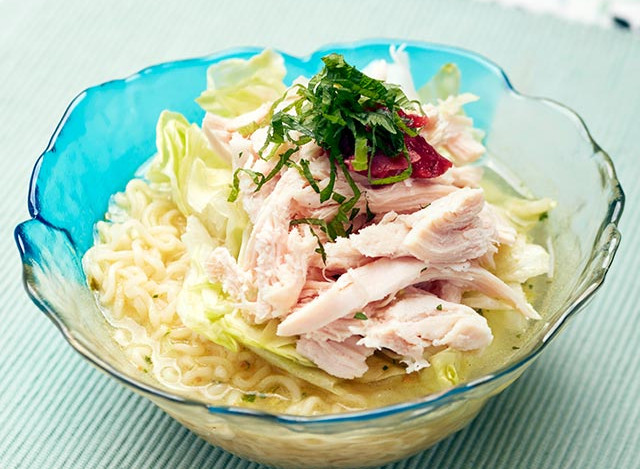 サラダチキンの冷やし和え麺