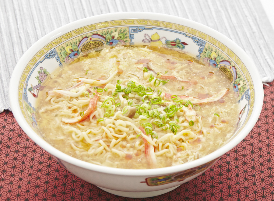 おウチで簡単！カニカマの酸辣湯麺