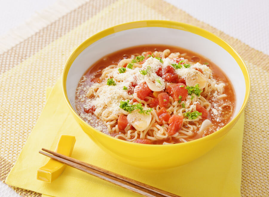 ガーリックトマトチーズラーメン