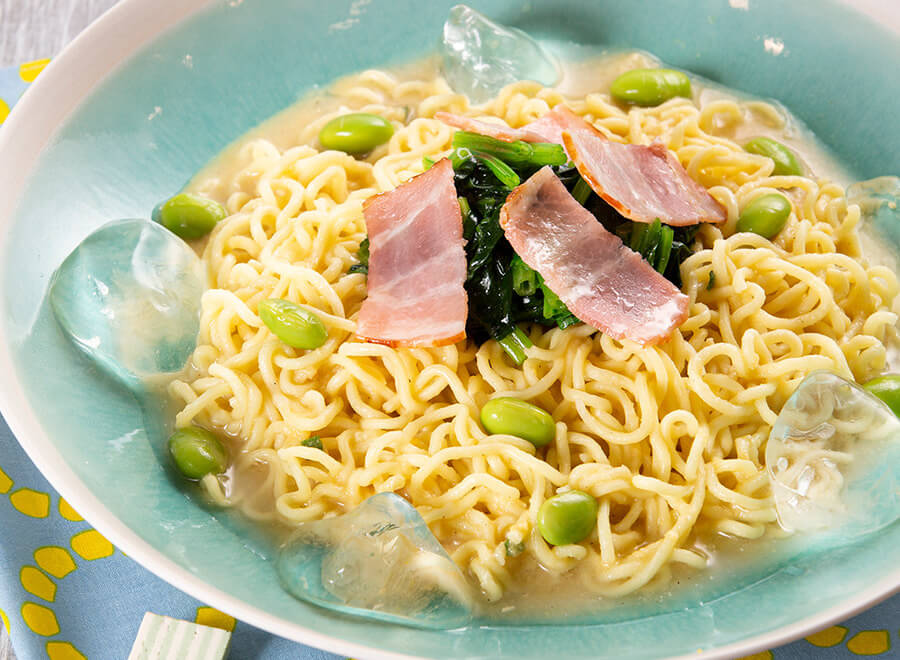 コーンクリーム缶で冷やし塩とんこつあえ麺