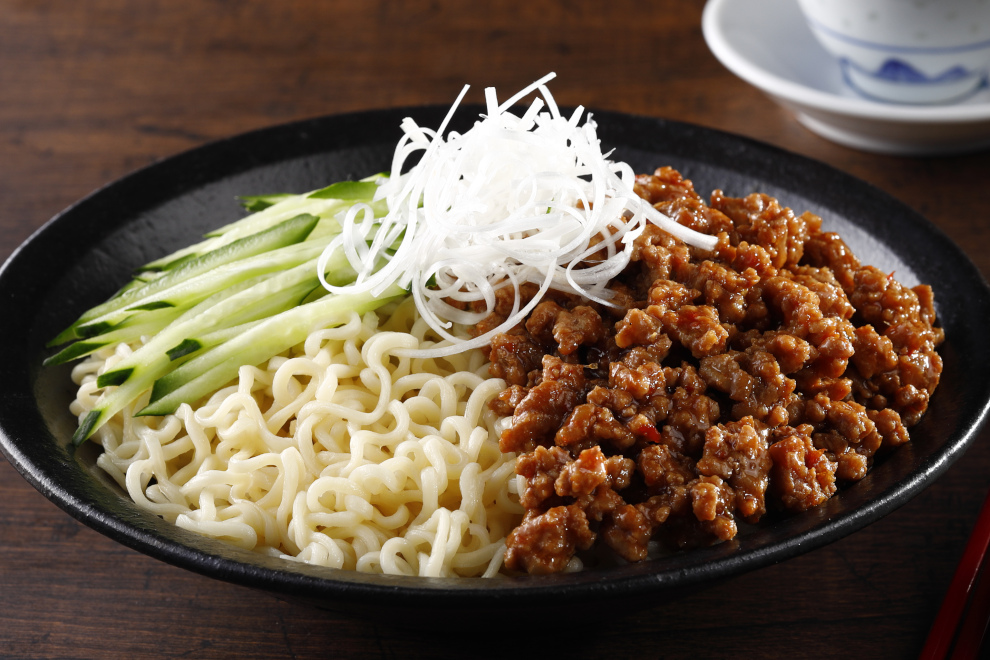味噌そぼろでジャージャー麺風