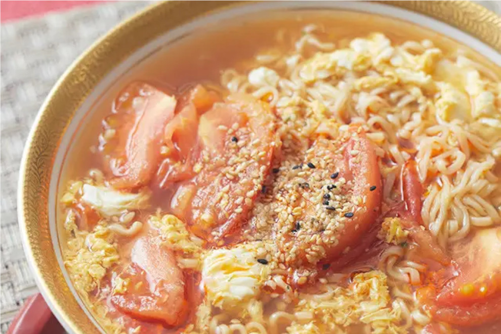 トマトの旨味サンラータン麺