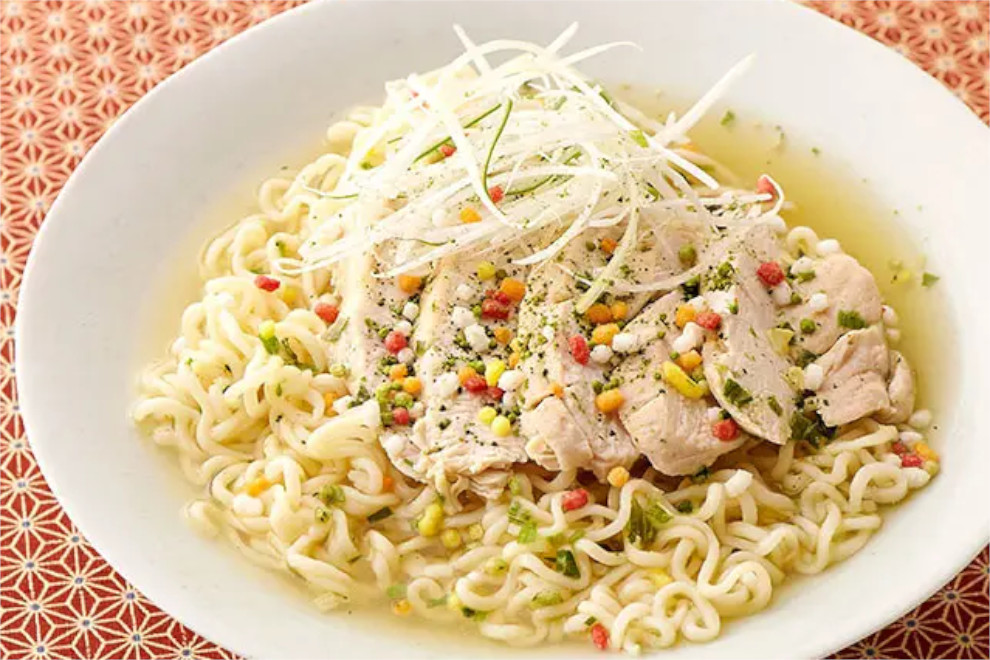 香り高きまろやか風味のお茶ラーメン
