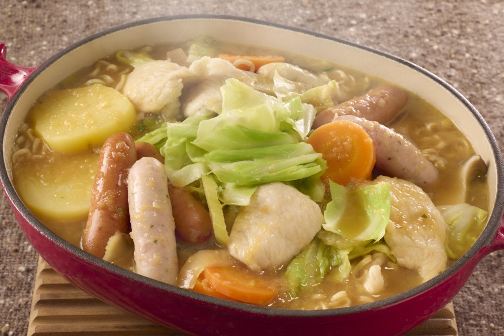 しょうゆ味のりんご鍋