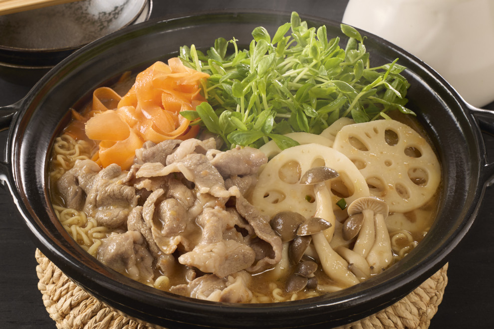 梅干し風味のみそラーメン鍋