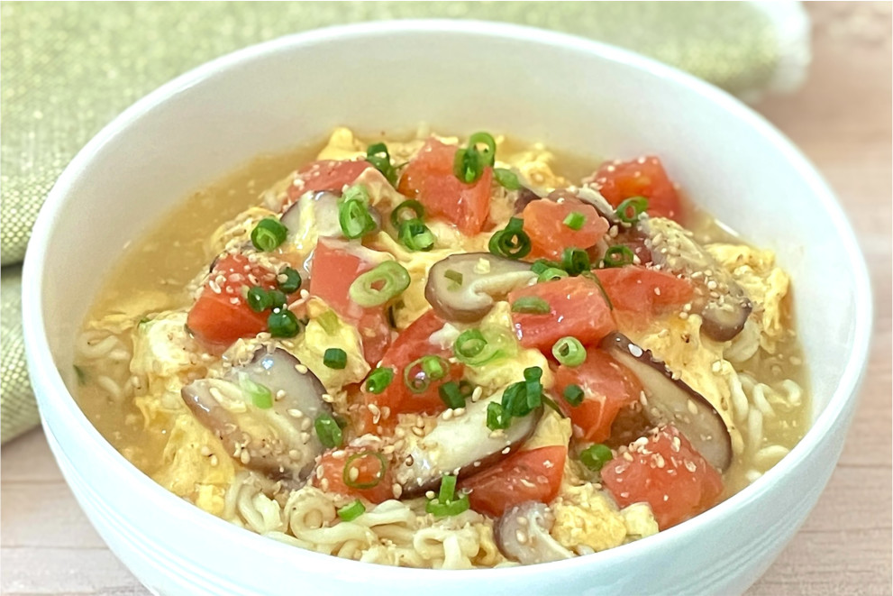 トマト酸辣湯風 塩らーめん